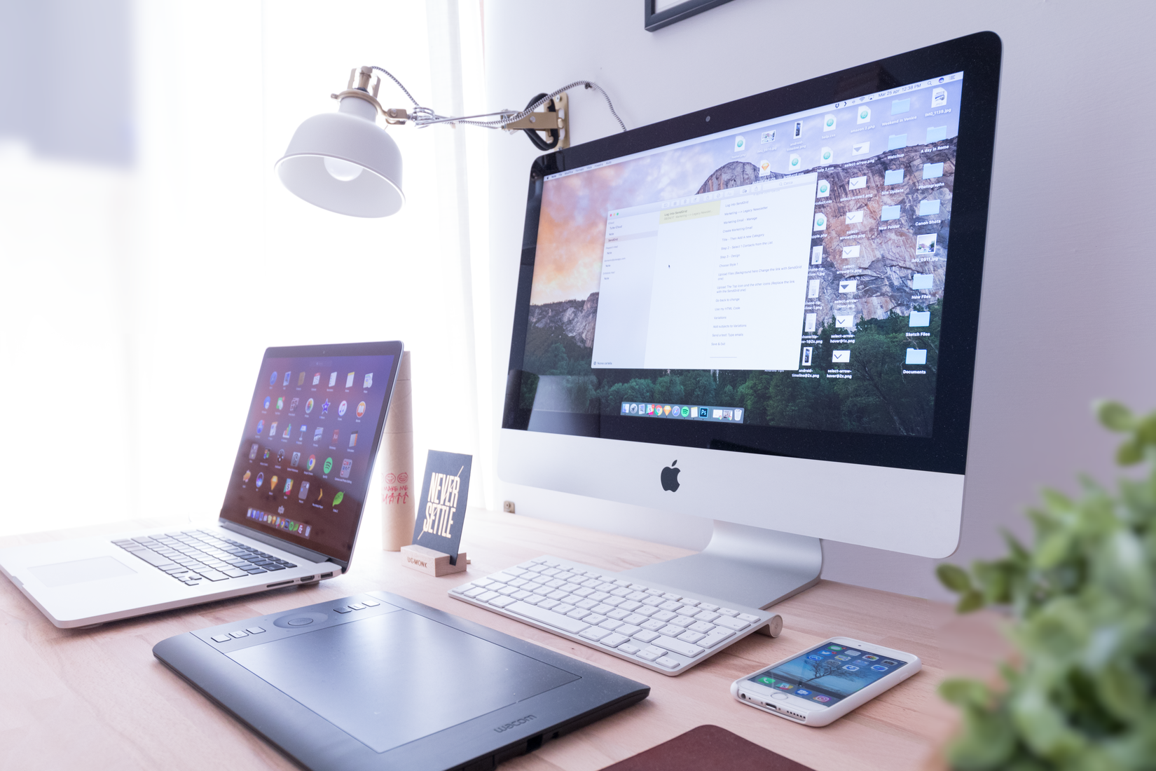 Desk Responsive